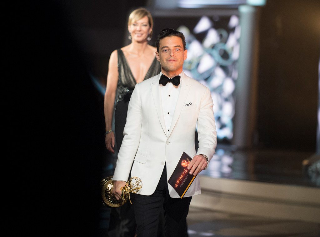 rs_1024x759-160918204304-1024-rami-malek-emmy-candids