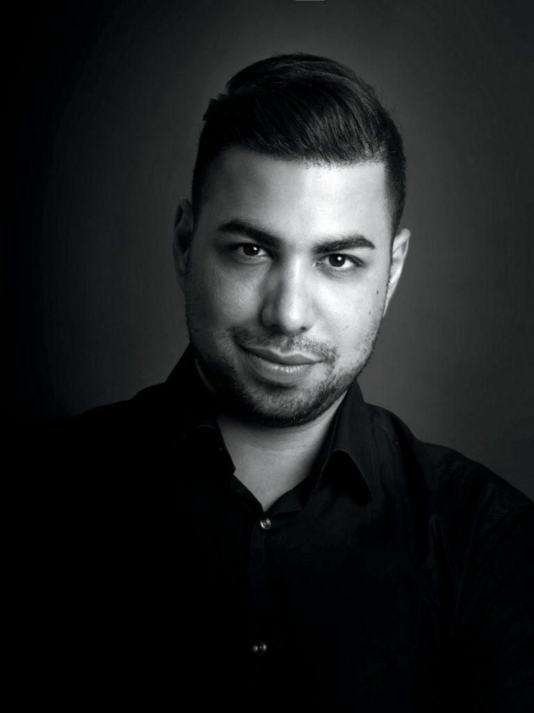thumbnail_ah-portrait-1