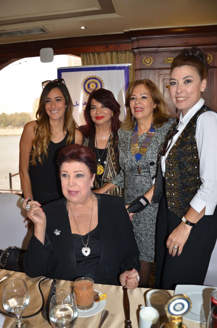 amina-khalil-samia-abou-il-fotooh-ragaa-el-gedawy-tahany-zaher-anoushka