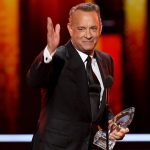 Tom Hanks, winner of Favorite Dramatic Movie Actor award