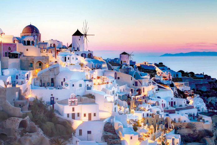 Santorini,-Greece