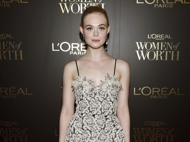 Elle Fanning