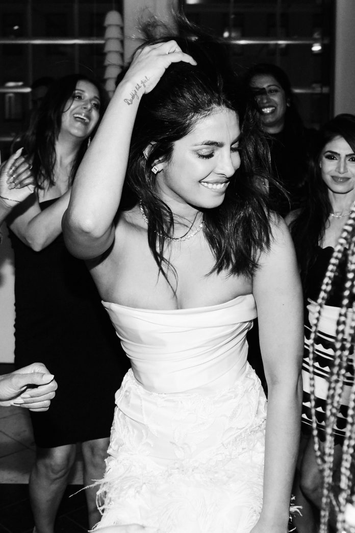 04-priyanka-chopra-bridal-shower