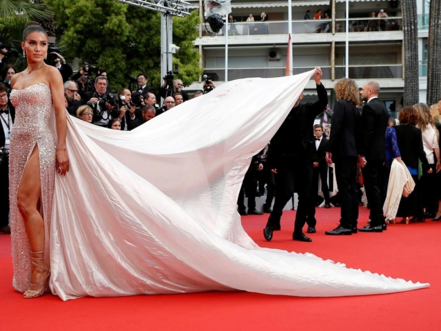 2019-05-19T191615Z_14257212_RC15BF0DB3C0_RTRMADP_3_FILMFESTIVAL-CANNES-A-HIDDEN-LIFE