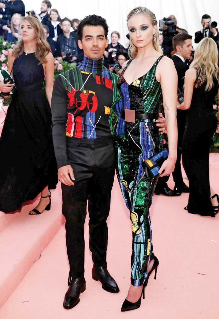 Joe Jonas & Sophie Turner in Louis Vuitton