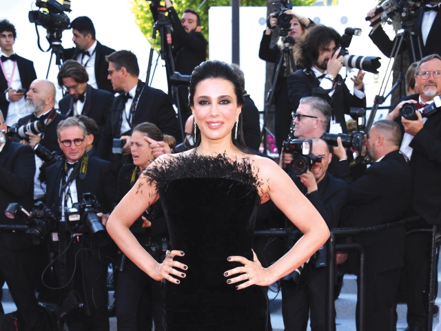 Nadine Labaki in Ralph & Russo at the Les Misérables screening