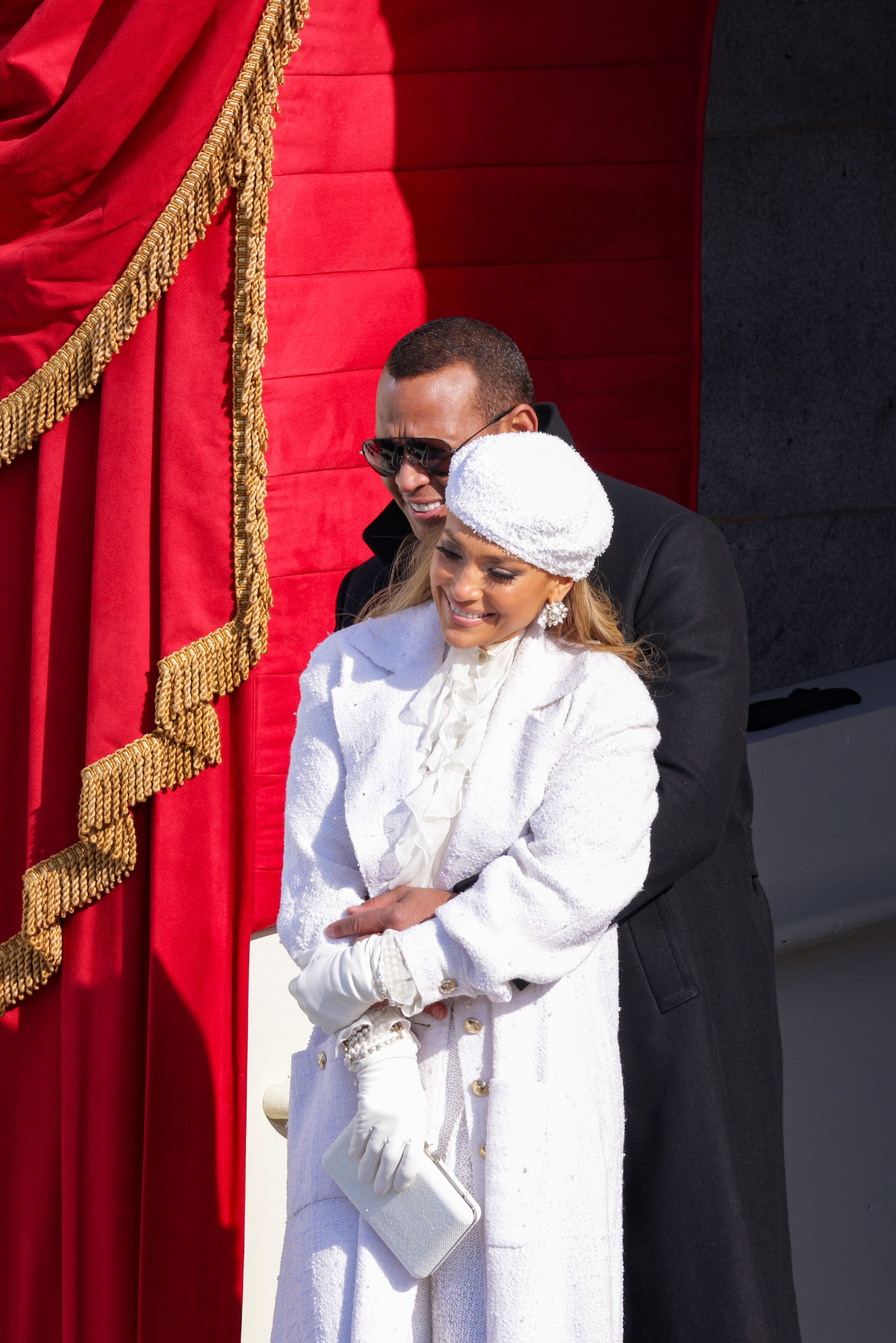 Alex Rodrigez & Jennifer Lopez in Chanel