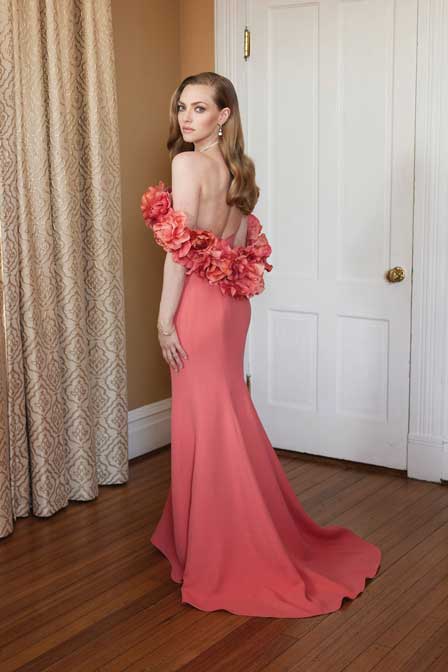 Amanda Seyfried in Oscar De La Renta at The Golden Globe Awards