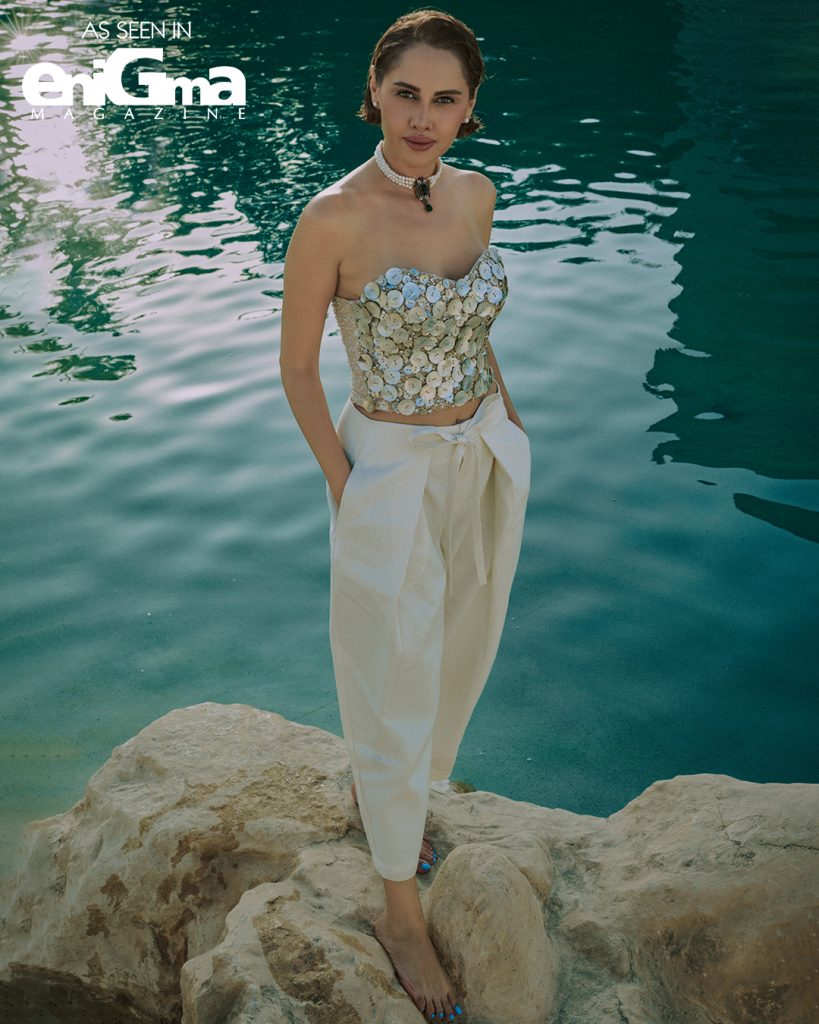Yasmin Raeis | eniGma Magazine